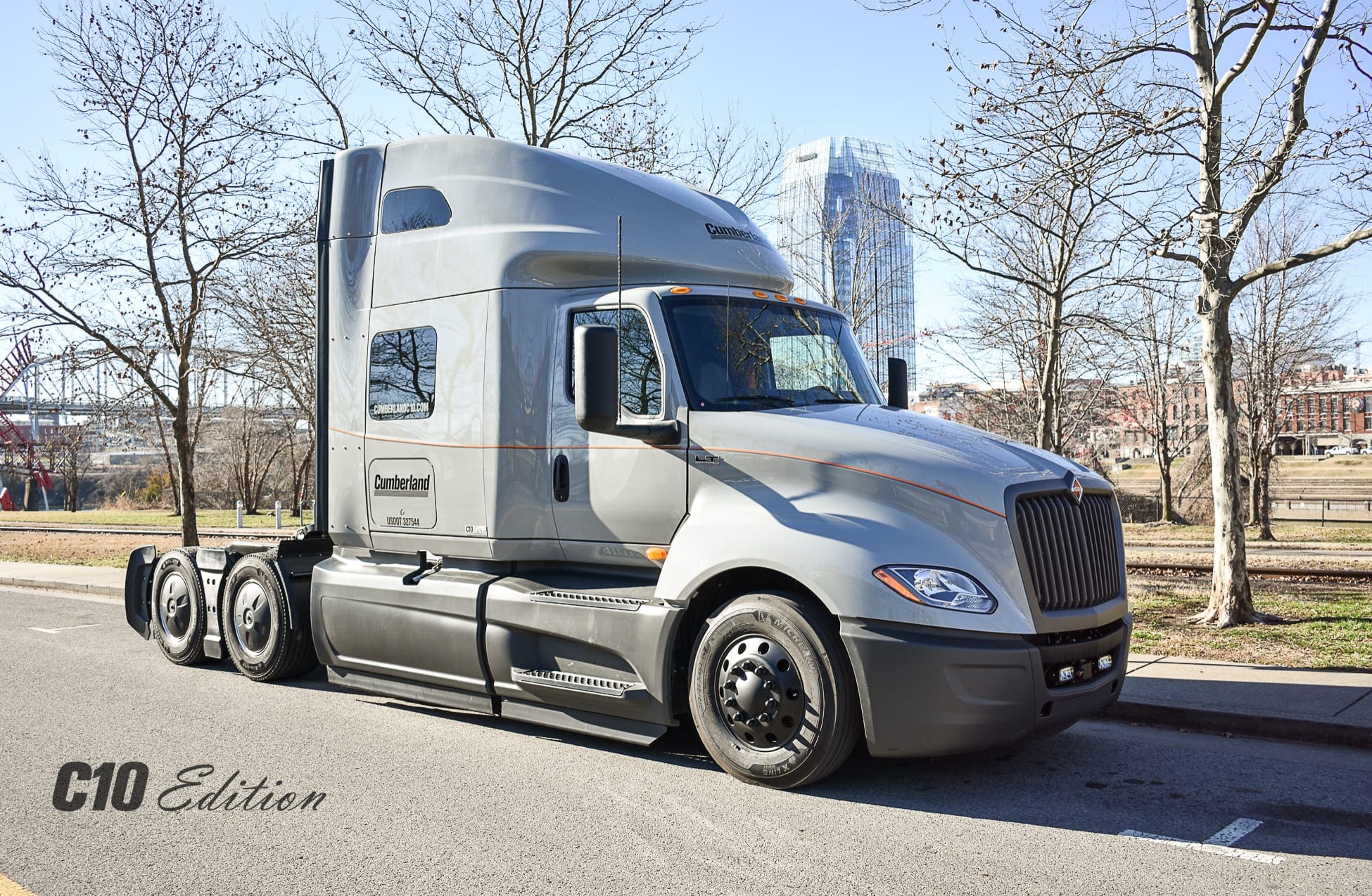 c10nashvilletncumberlandtruckfuel10mpgs2 · Tennessee Truck