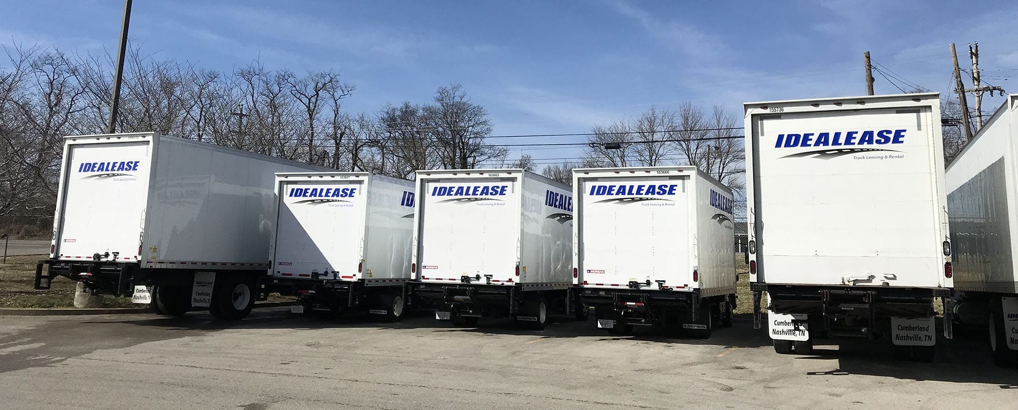 ARE YOUR DRIVERS OPERATING THEIR LIFTGATE SAFELY? International Truck