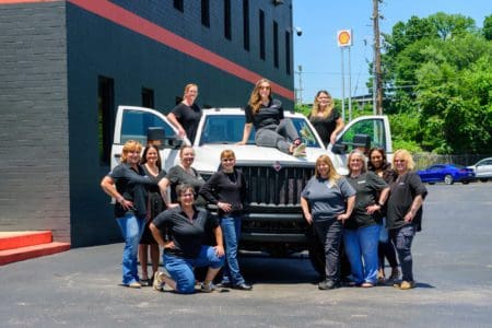 Navistar Recognizes Women In Trucking’s Ellen Voie With Champion of Change Award